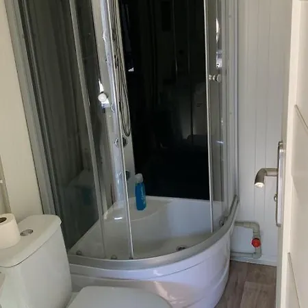 Apartament D-8 * Varsavia